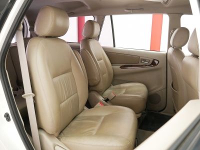 TOYOTA INNOVA 2.0V MNC เกียร์AT ปี15 รูปที่ 6